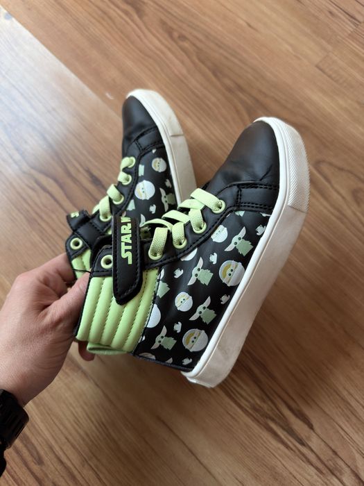 Детски маратонки-оригинални и сандали