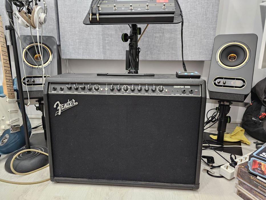 Amplificator combo chitara Fender Champion 100 XL