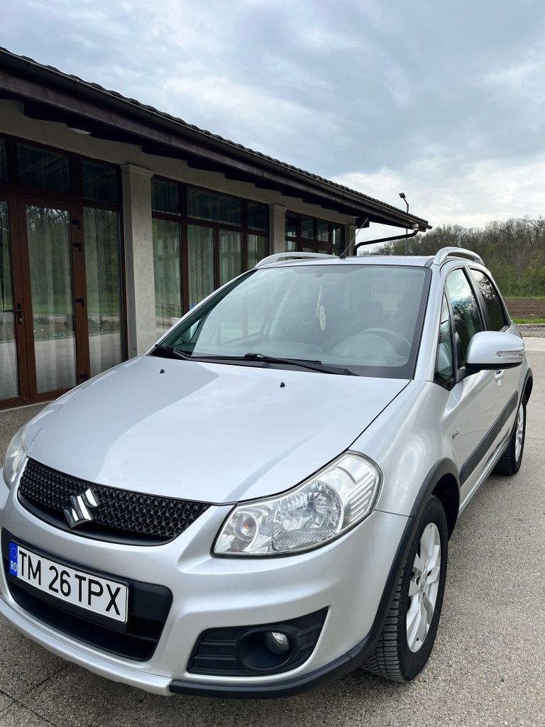 Vând Suzuki Sx4!