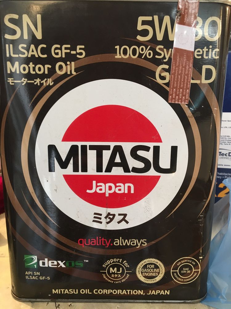 Моторное масло Mitasu 5w30.