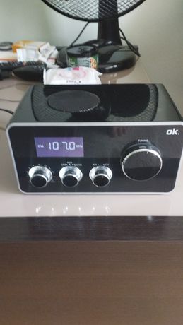 Radio OK cu Aux, FM, AM !  Germania  ! Elegant !