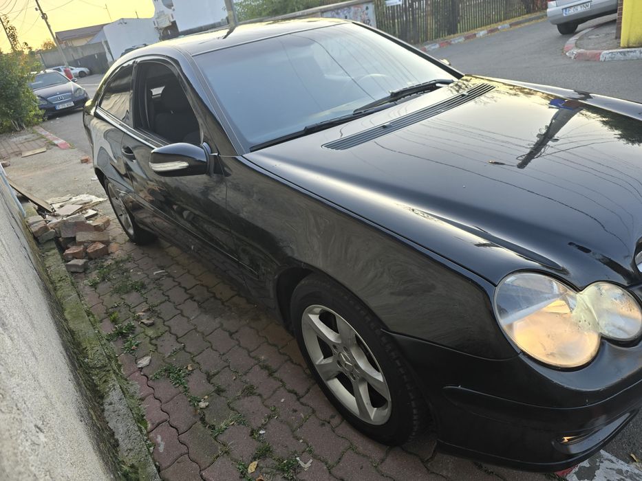 Vand 2.2cdi euro 4 / 2005/cutie manuala