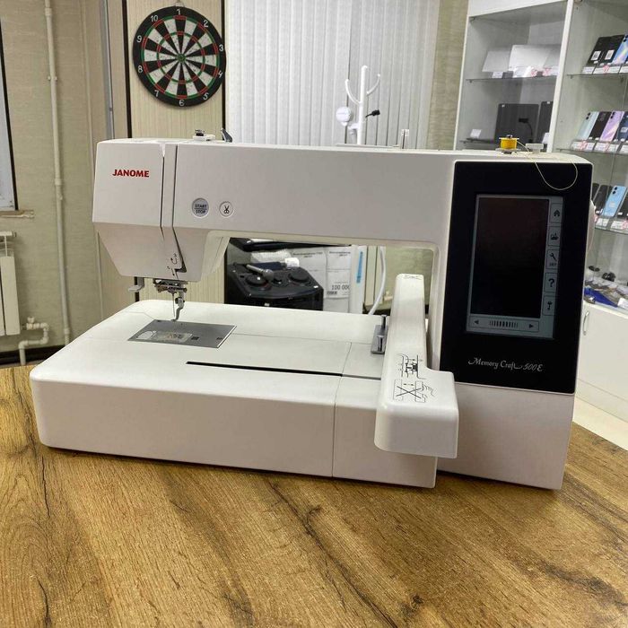 A21 / Швейная машина Janome Memory Craft 500E MC 500 / sk145480