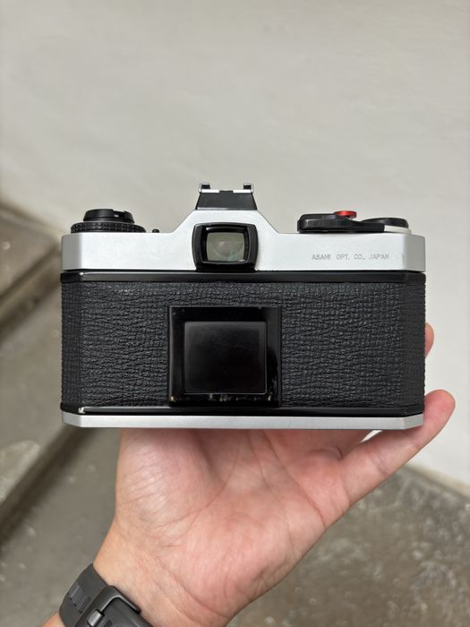 Pentax KX in stare bună cu CLA făcut plus obiectiv Pentax SMC 50mm f/2