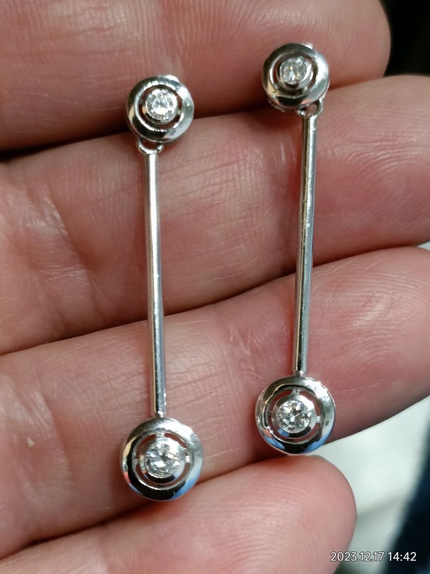 Vind cercei din aur 18kt cu diamante 0,40ct