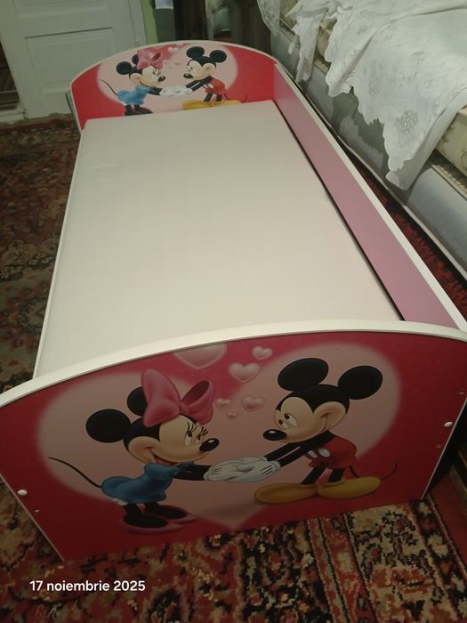 Pat pentru copi cu Mini si Miki