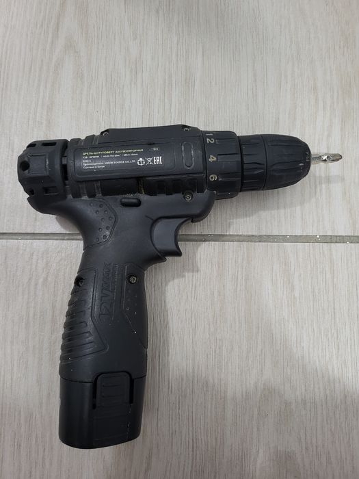 Шуруповерт  аккумуляторный