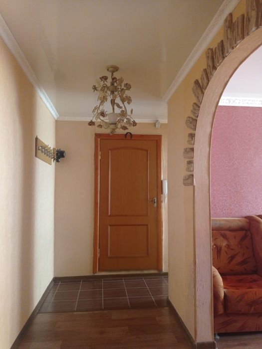 Продам 3-х Комнатную Улучшенную.  Центр