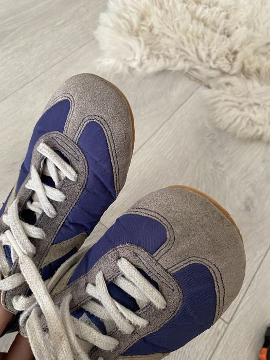 Adidasi tenesi converse marime 38 interior masurat 23,5 cm