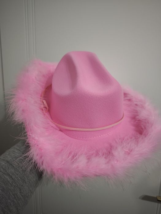 Pălărie cowboy dama, noua