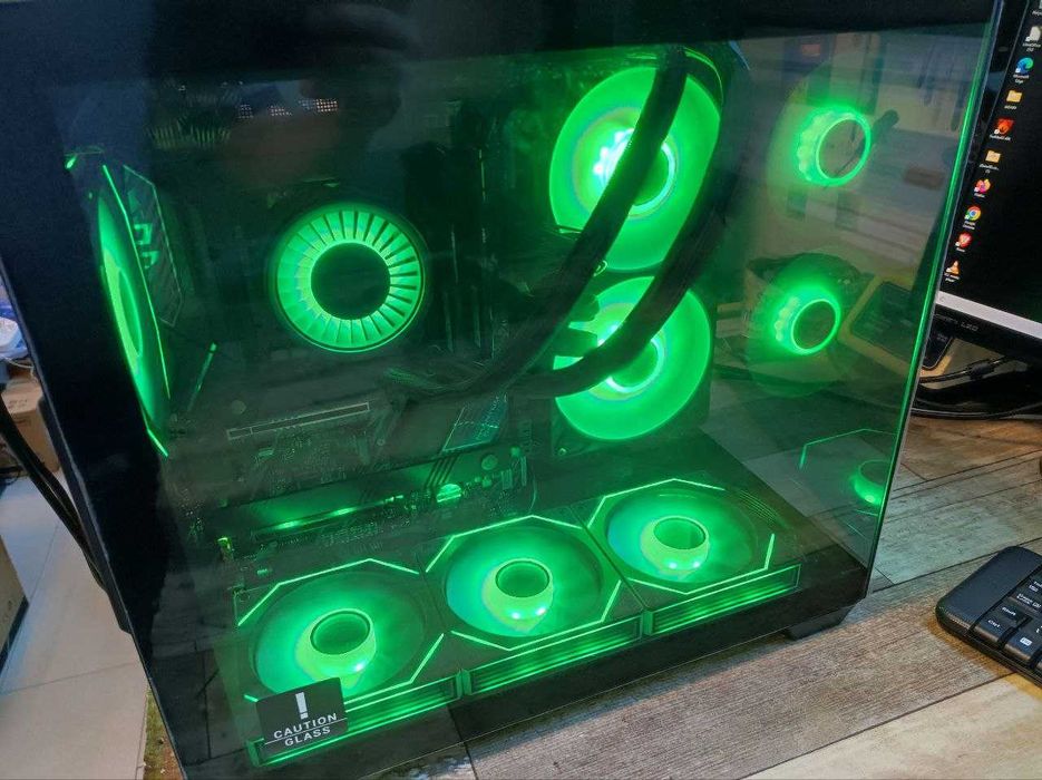 Гейминг PC - най-новият Z890 intel чипсет!