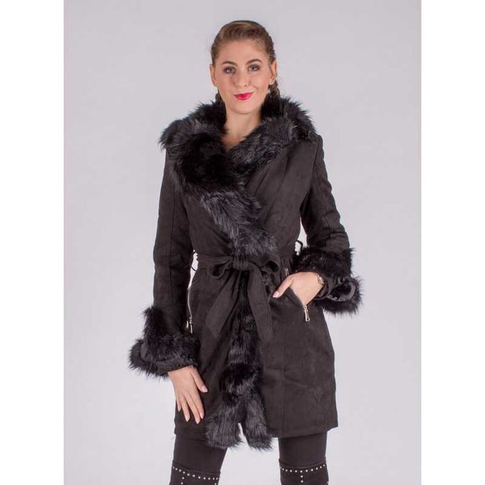 Ново велурено кожено черно есенно/зимно палто