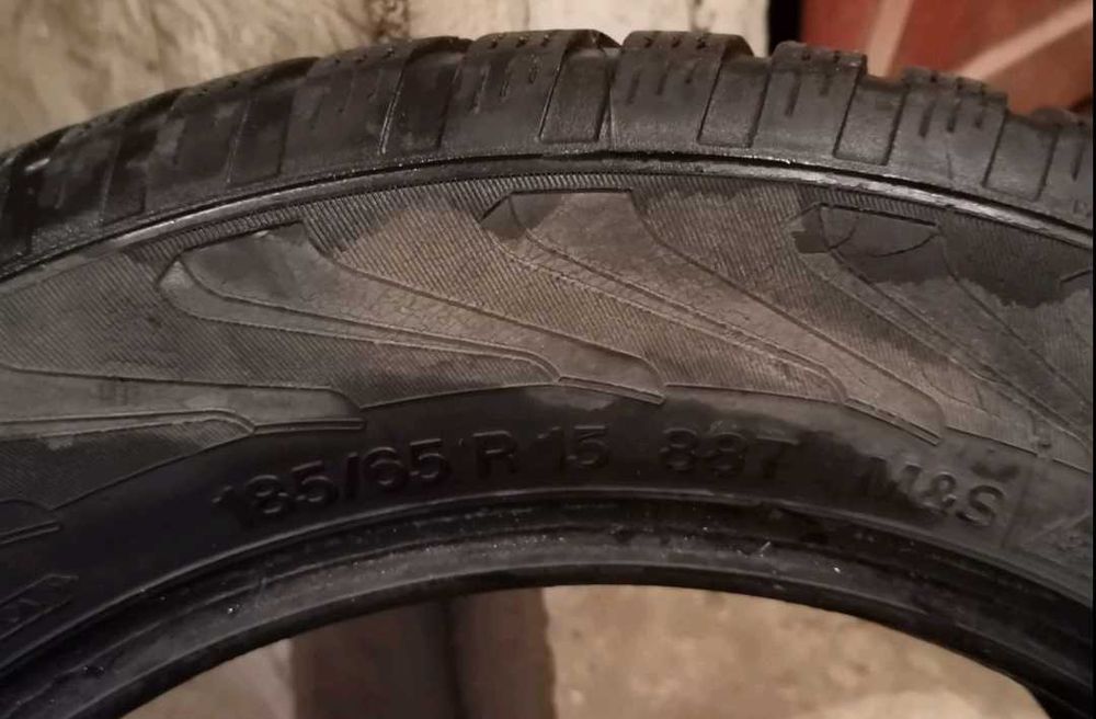 Продавам 2 броя зимни гуми 185.65.15 на 1 сезон дот 2019 Vresstain