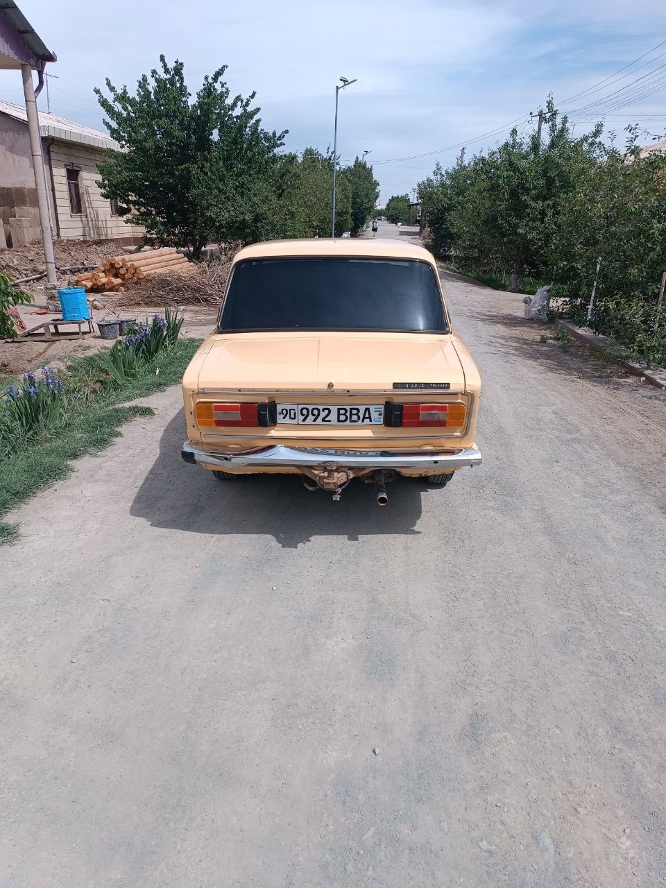 VAZ 06 1987 Yil motor 011 metan2020 yil qoʻyilgan. Baxosi kelishiladi.