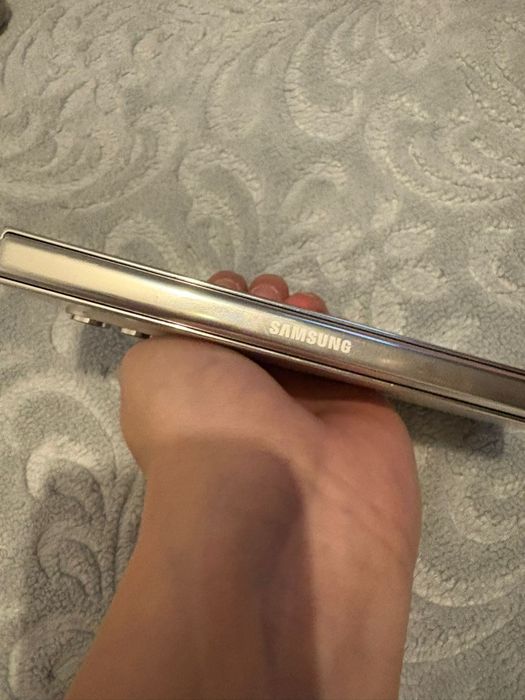 Samsung Galaxy Z Fold5