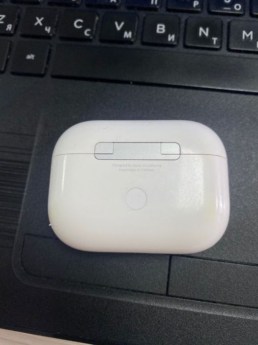 Кейс от AirPods Pro