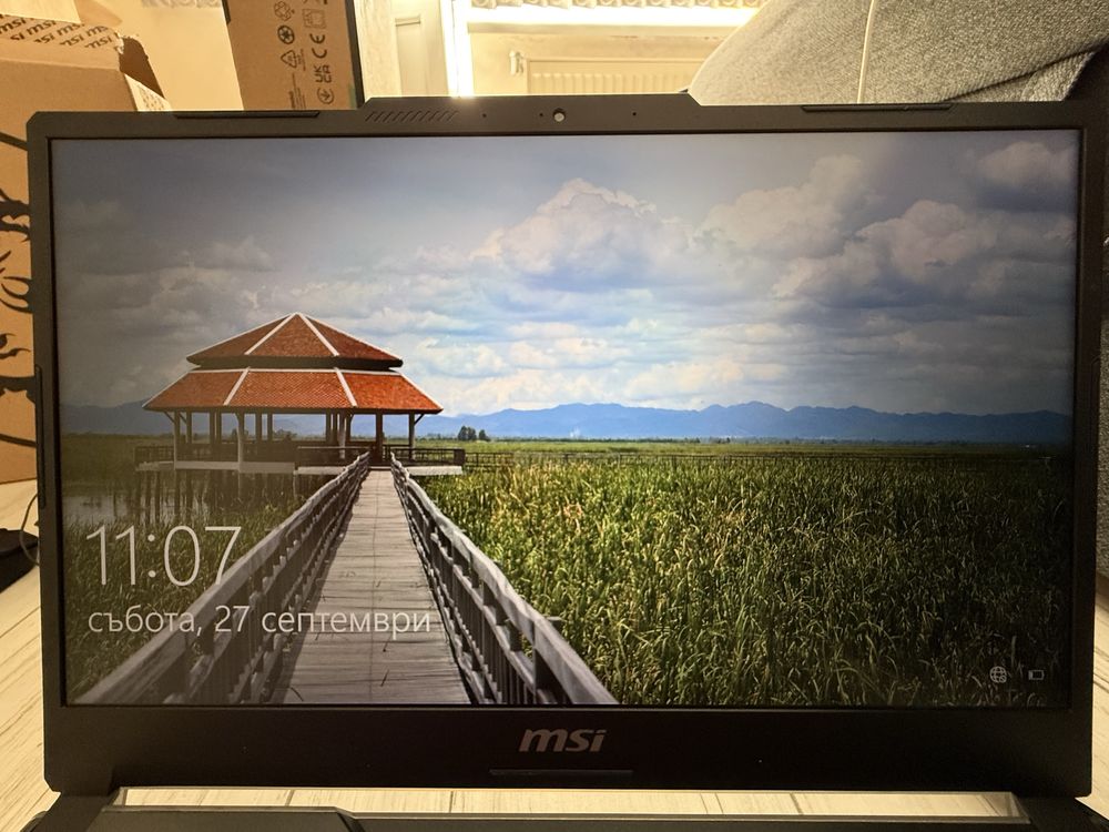 Продавам геймърски лаптоп MSI CYBORG 15 A13VE
