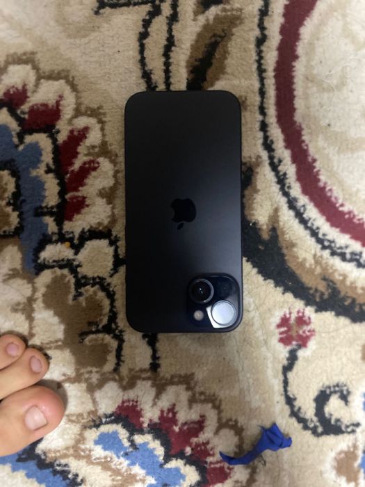 Продам айфон 15 128 гб