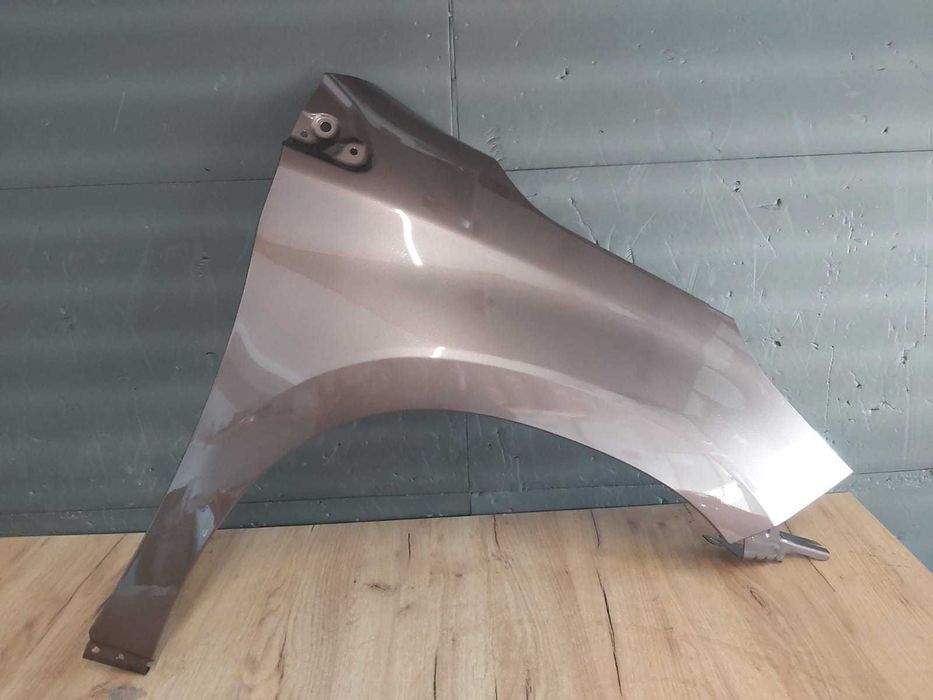 Aripa Fata Dreapta Peugeot 2008 An 2013-2016 (ETV (Maro))