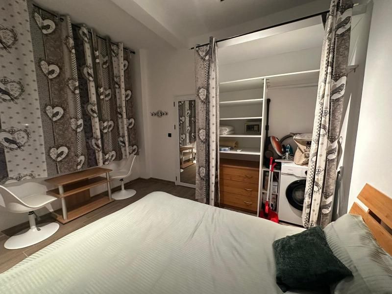 Продава се Двустаен апартамент в к.к. Слънчев бряг - 50 кв.м за 1350 €/кв.м - Снимка #9