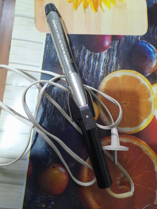 Ondulator pentru păr