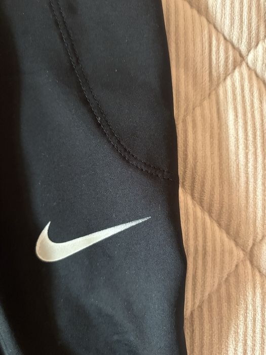 НОВИ клинове Nike в С размер 35лв