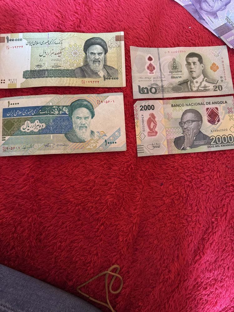 Vand aceste bacnote