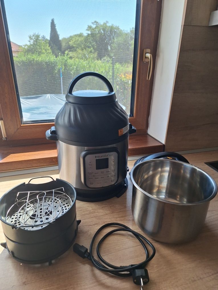 Instant Pot Duo Crisp + Air Fryer