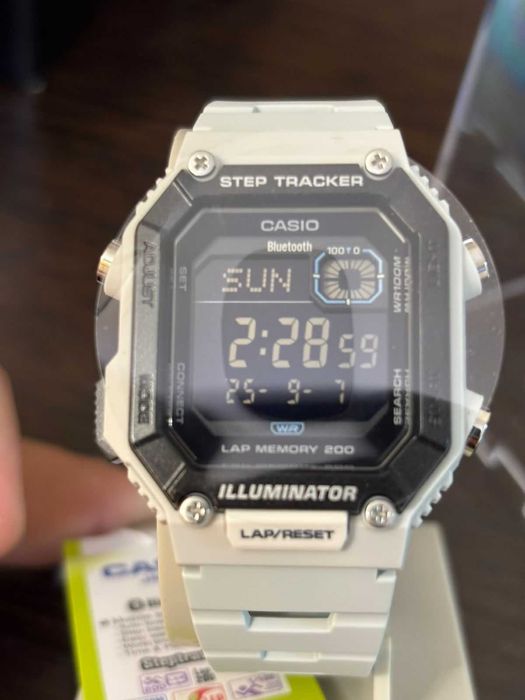 электронные часы Casio WS-B1000