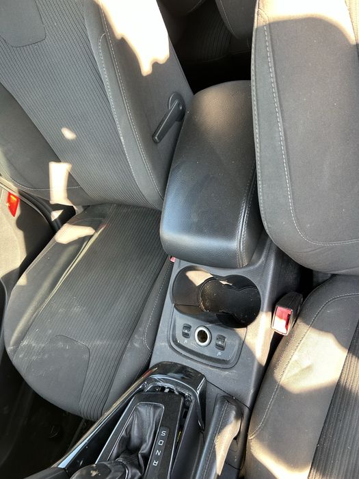 Cotieră completă cu suport si cadru Ford Focus 3