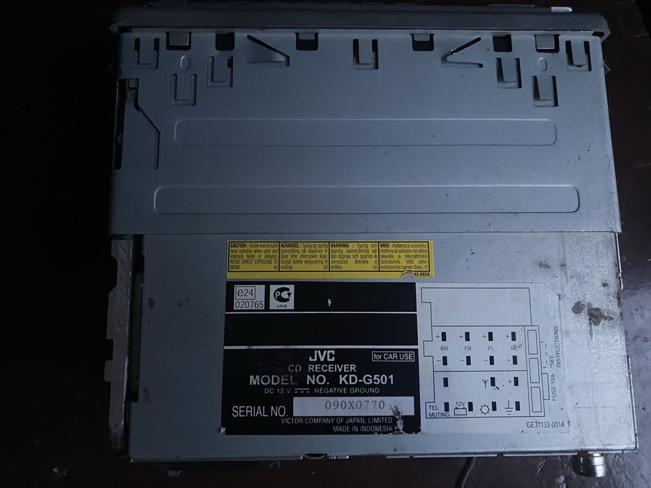 Vand cd player JVC stare  noau