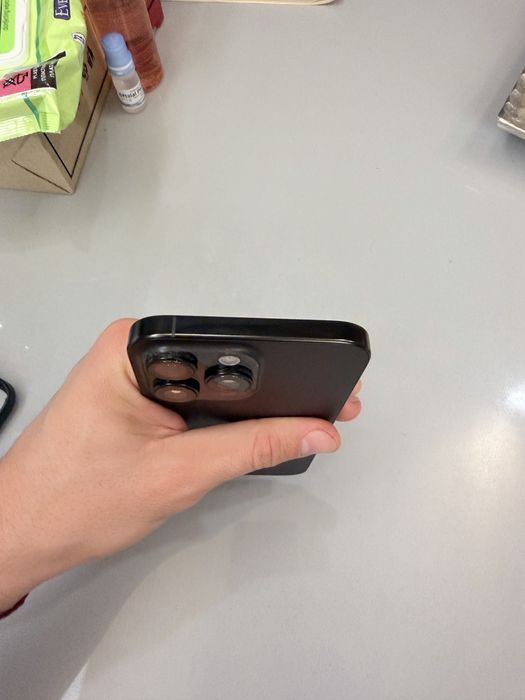 iPhone 16 Pro Max 1TB