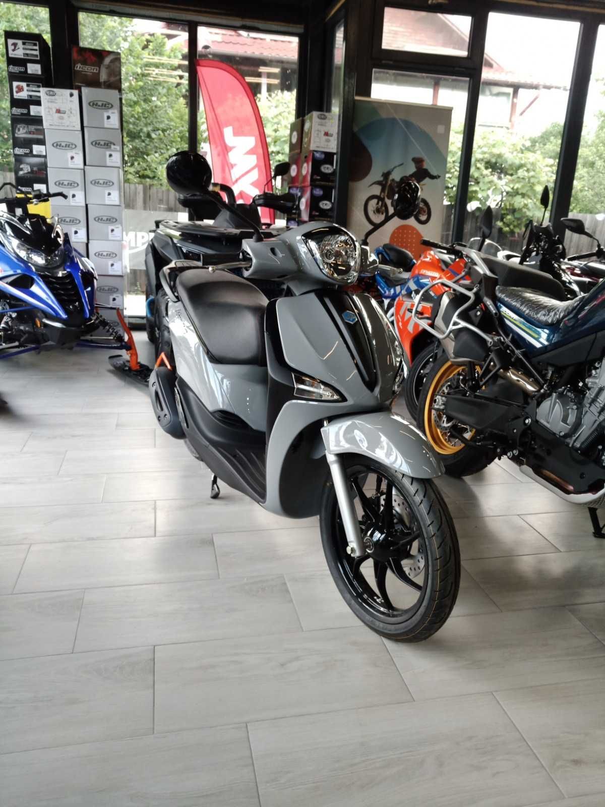 Piaggio Liberty 125 ABS  nou 0km-se conduce cu B-stoc EST BIKE Campina