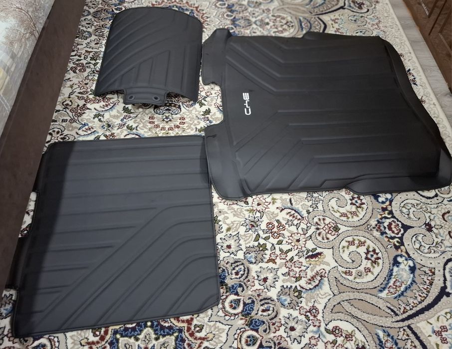 Продам багаж полик оригинал на BYD.