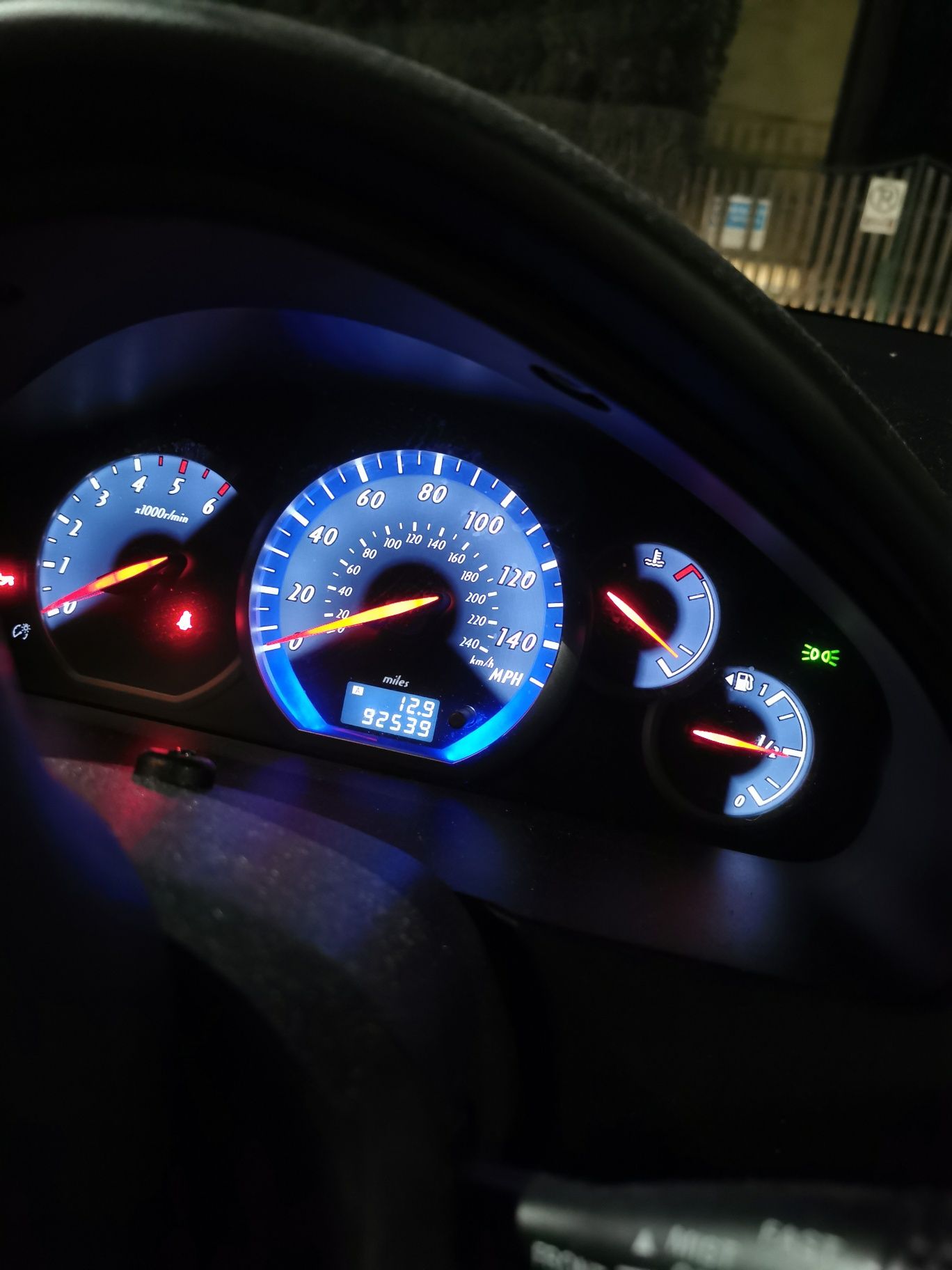 Mitsubishi grandis
