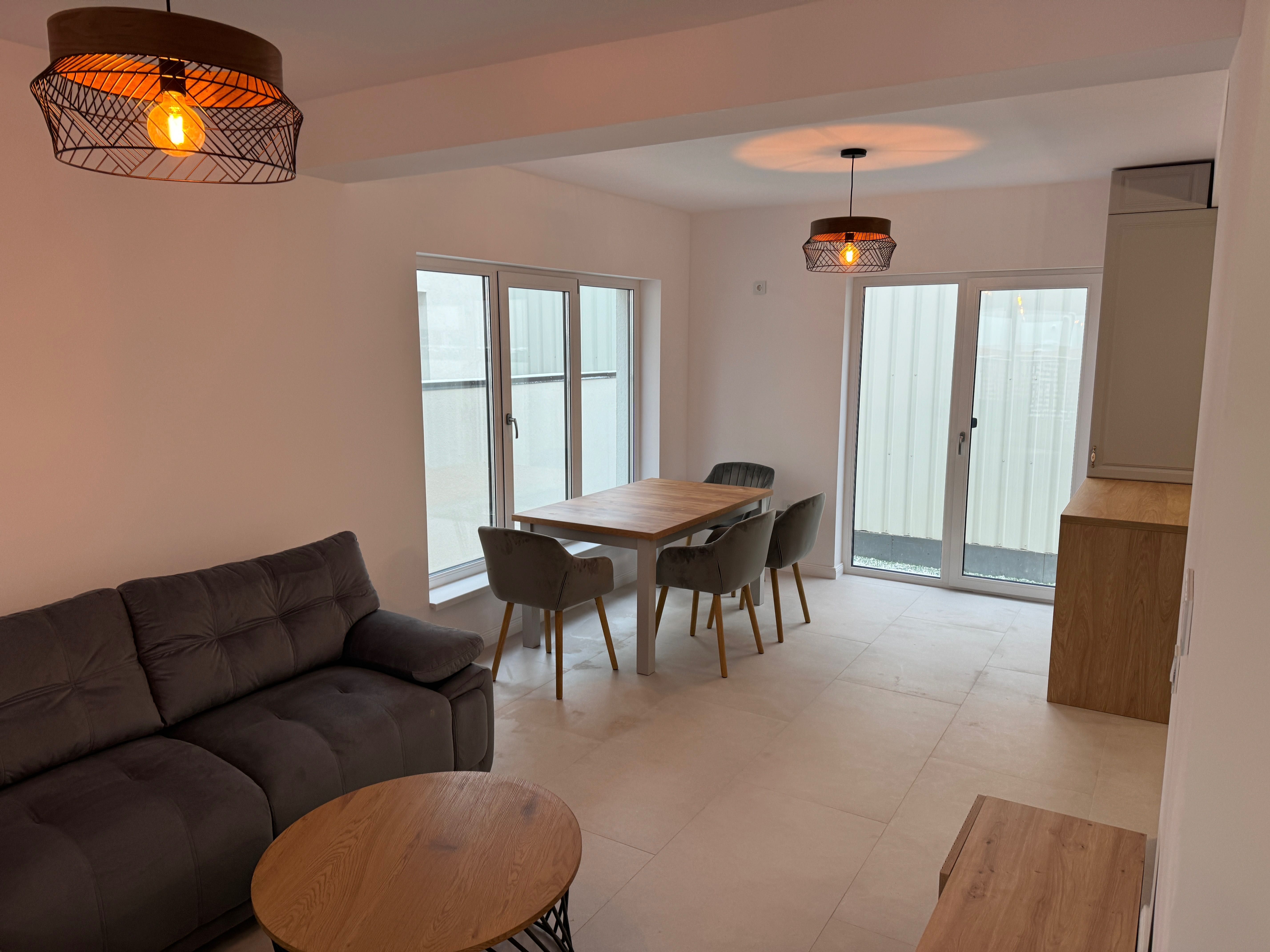 Casa Individuala cuplata Mobilata si utilata Str. Paltinis nr,.52