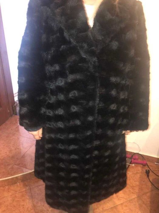 Blana artificiala neagra - 400 Ron