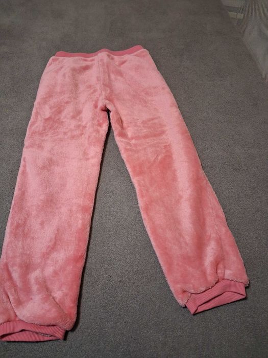 Set pantalon si bluza iarna masura 134