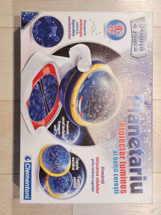 Planetariu Clementoni - proiector luminos al boltii ceresti