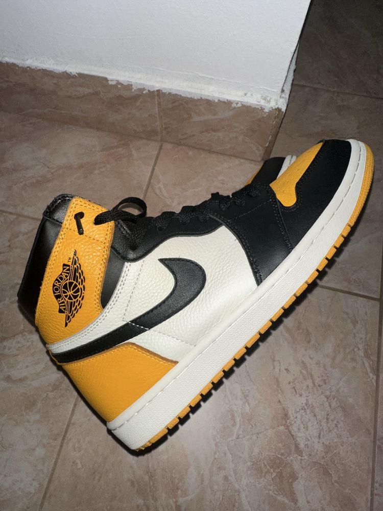 Jordan 1 Retro High Taxi