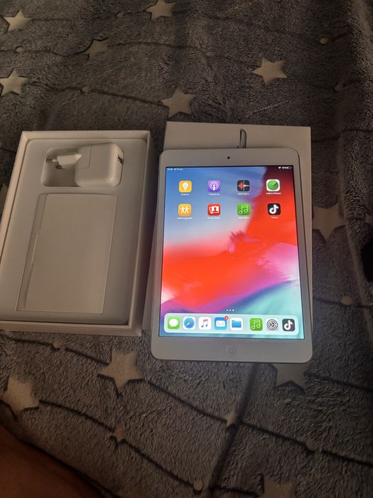 Продам айпад американский  не был времонте все оригинал