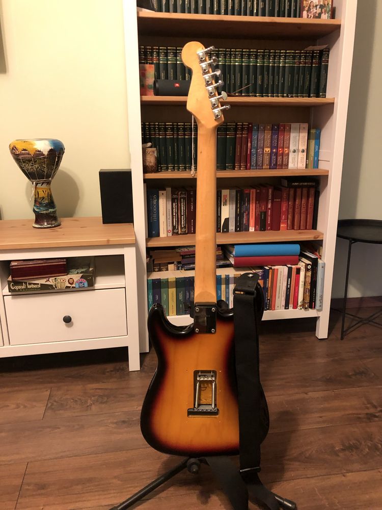 Vand chitara electrica tip stratocaster