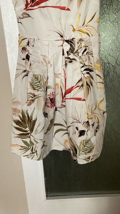 Лятна дамска рокля нова с етикет