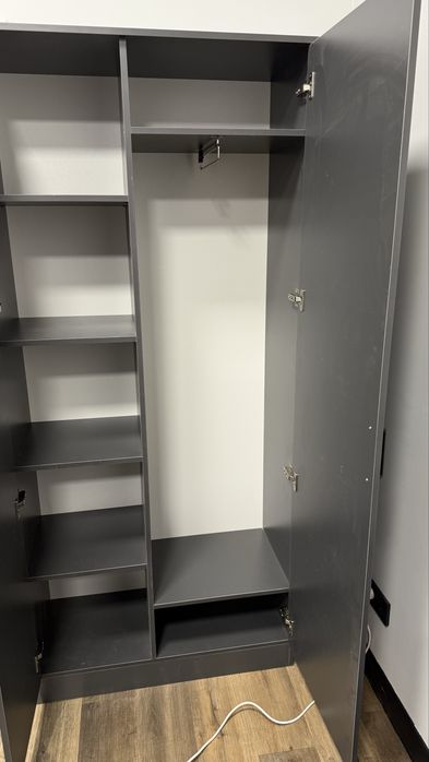 Шкаф и стол руководителя