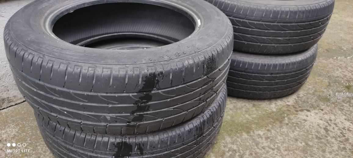 Anvelope vara 215 60 17 Bridgestone ,duster ,qashqai