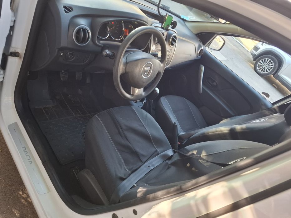 Vind Dacia logan