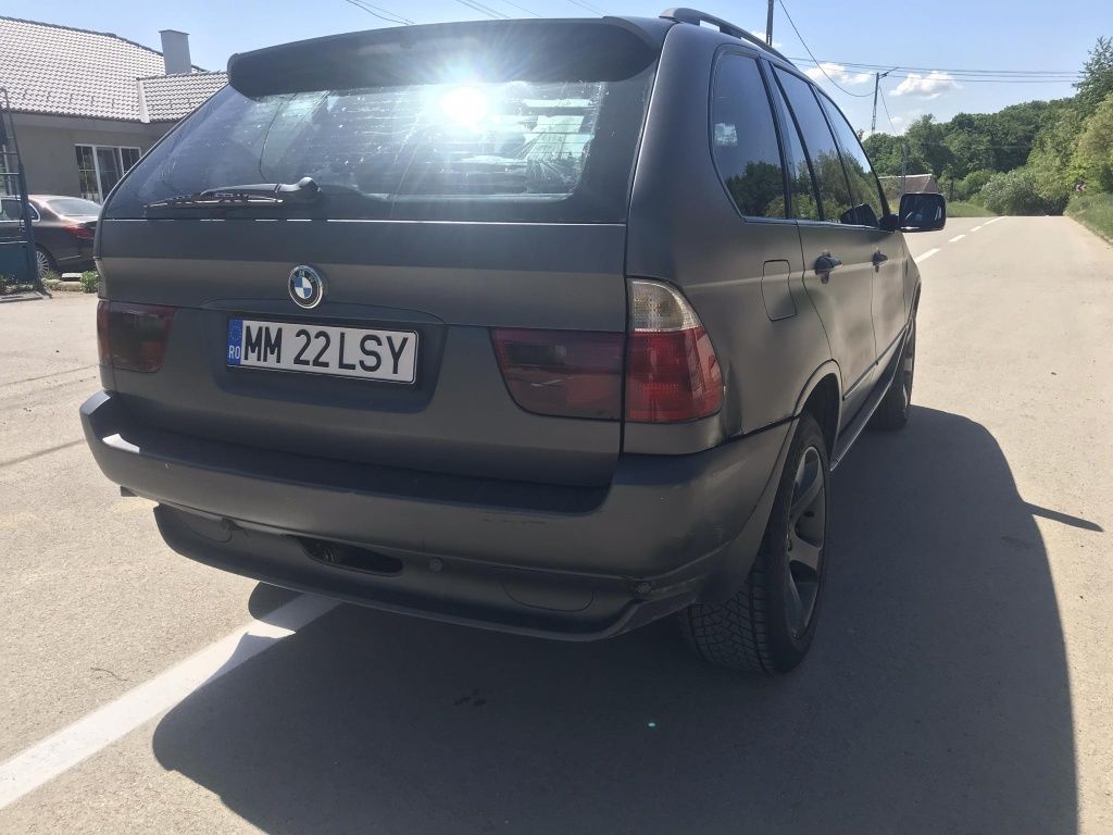 Vând BMW X5 3.0D 218HP