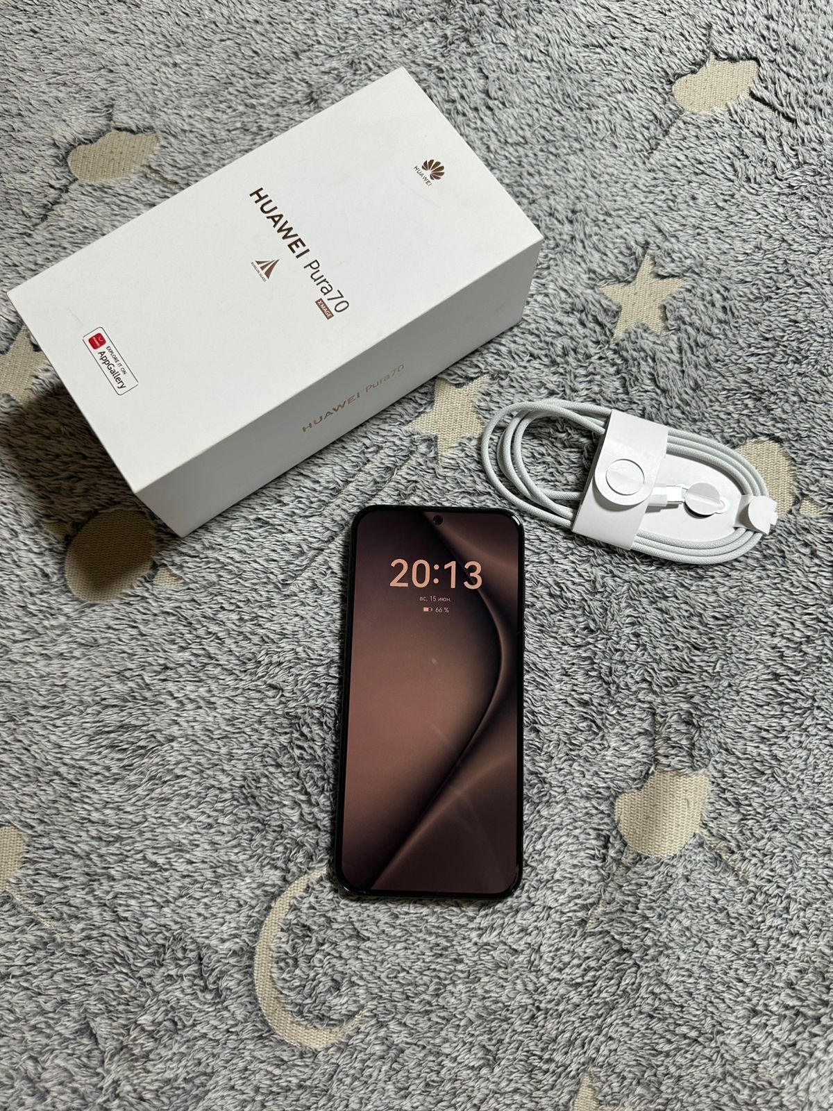 Смартфон HUAWEI Pura 70