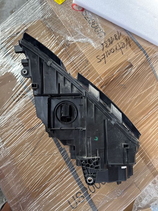 Фар за Шкода Октавия 3