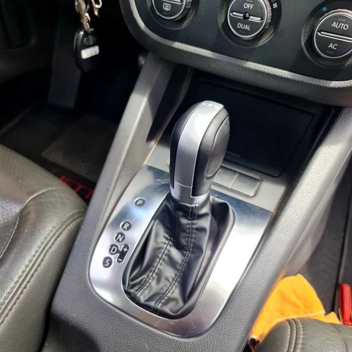 Nuca Schimbator Automat DSG VW Golf 6 Jetta MK6 Passat B7 CC Tiguan